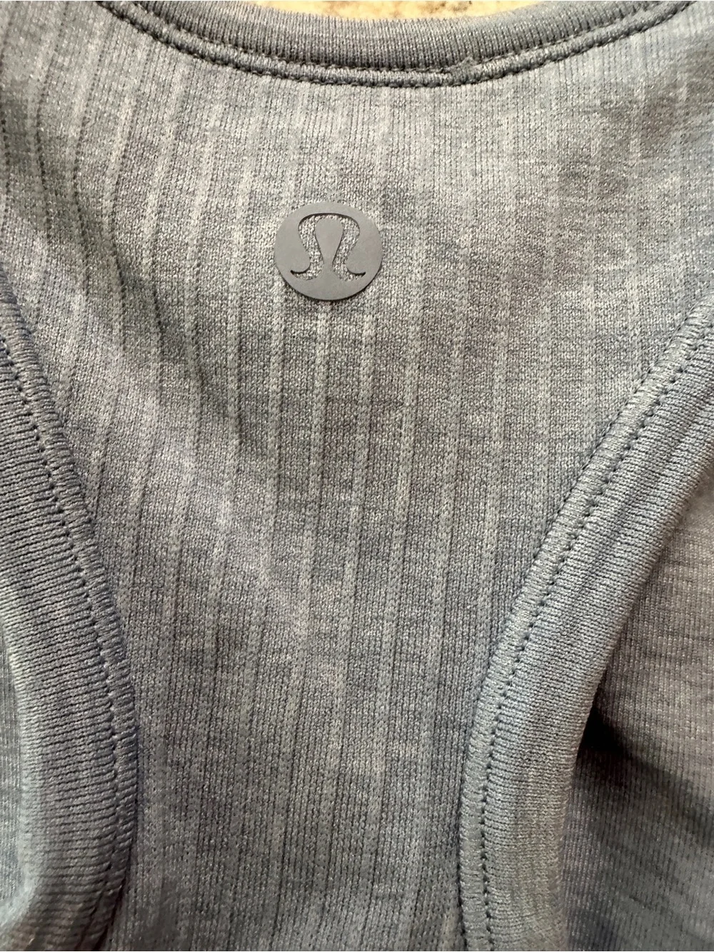 Lululemon EBB to Street crop tank size 4